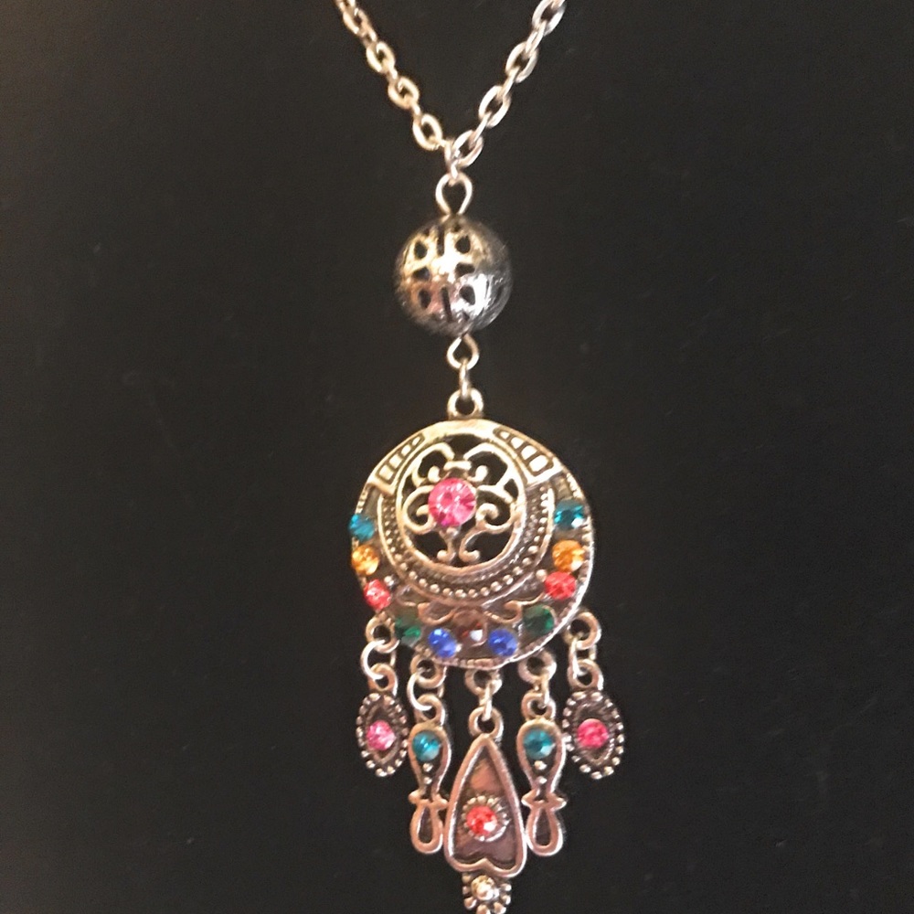 Boho style fashion necklace with chain